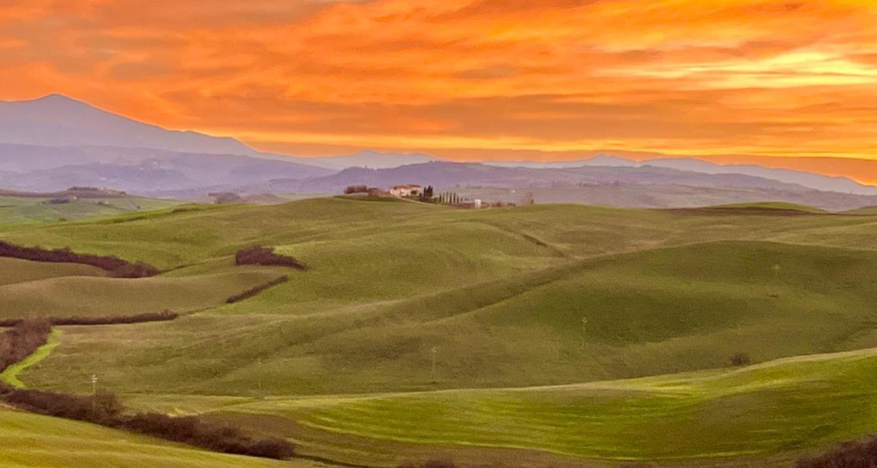 Апартаменты Podere Poggio Salto Пиенца Экстерьер фото