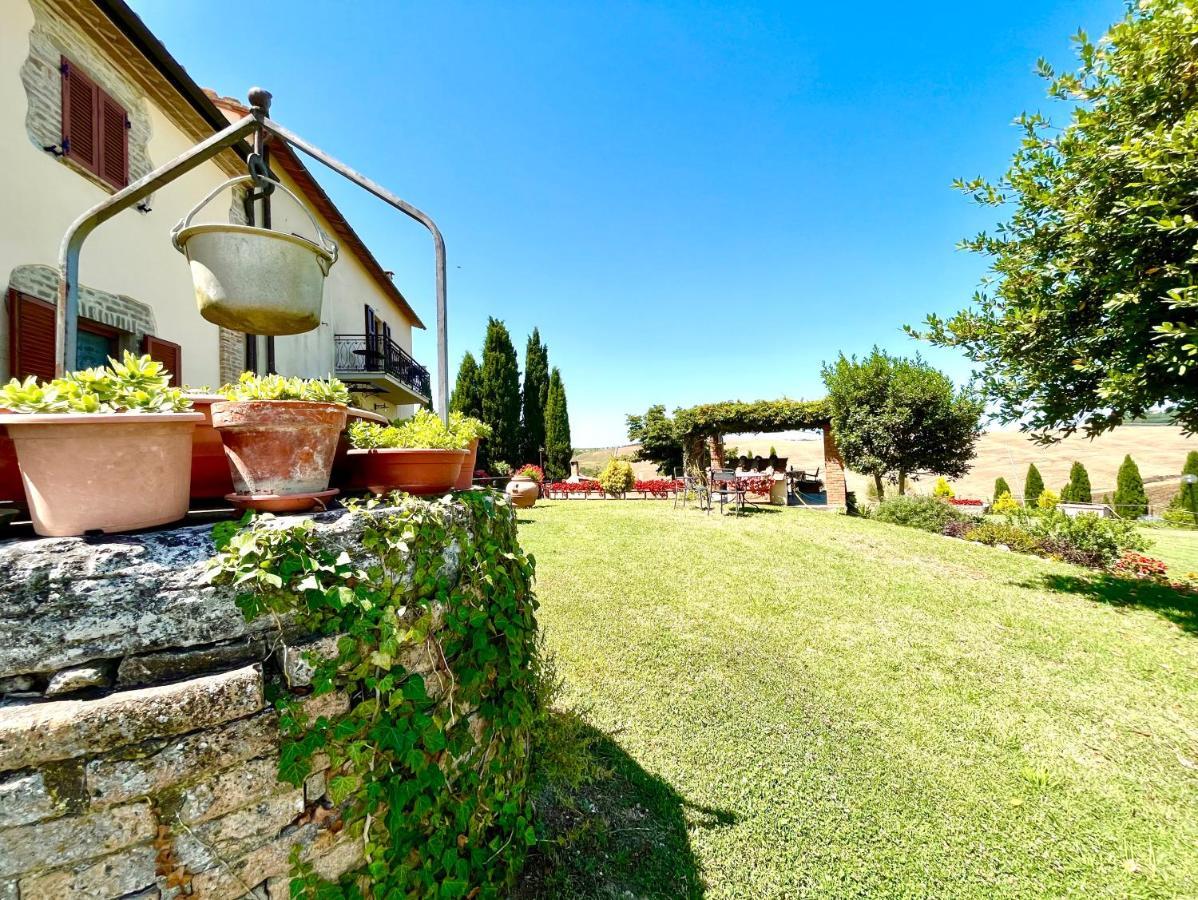 Poggiosalto In Toscana Пиенца Экстерьер фото