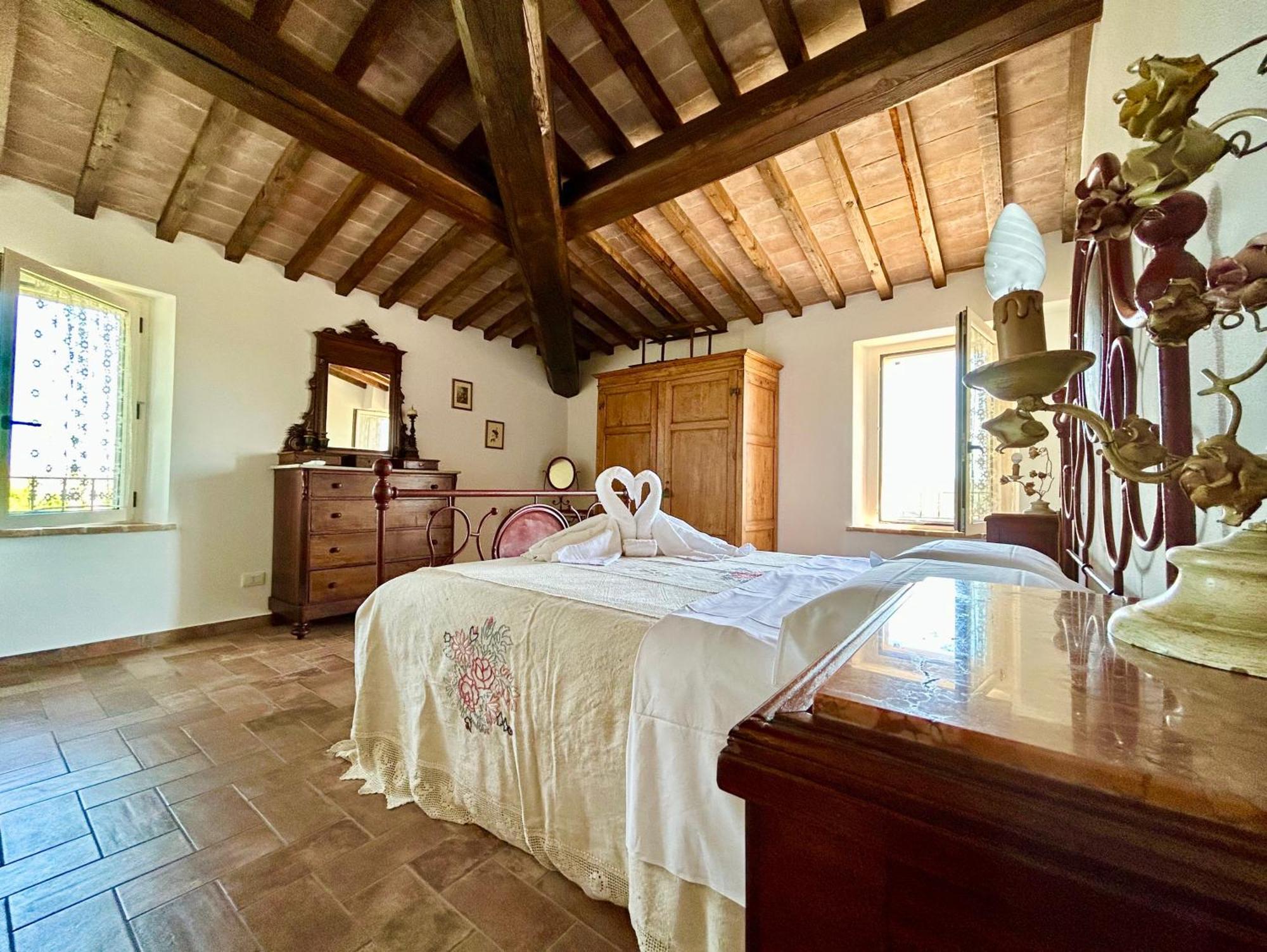Poggiosalto In Toscana Пиенца Экстерьер фото